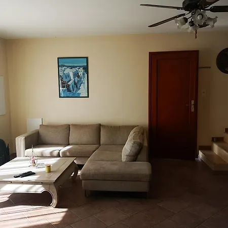 E Prázdninový dům Rottani