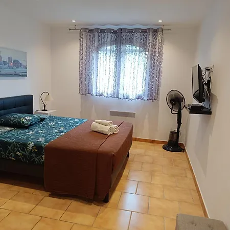 Holiday home E