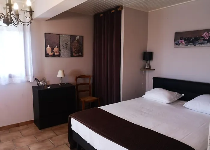 E Holiday home *